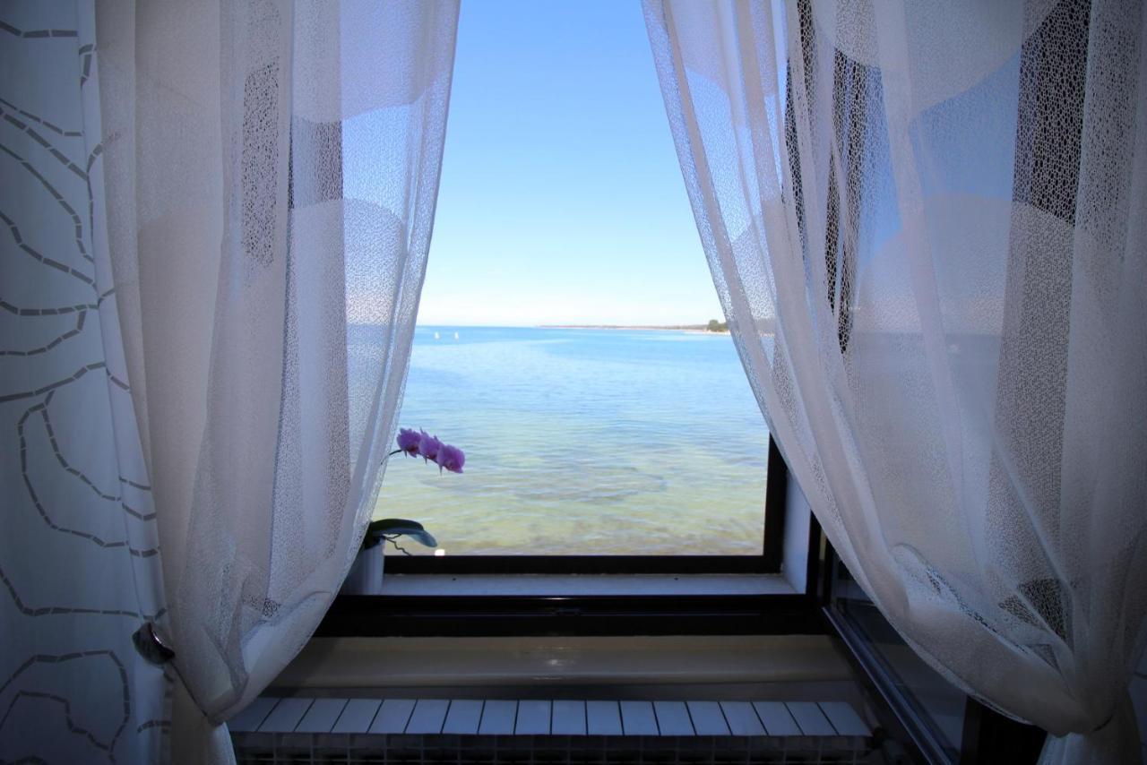 Apartment Old City Porec Esterno foto